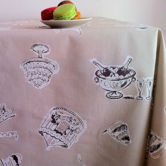Nappe Paris Taupe en coton enduit