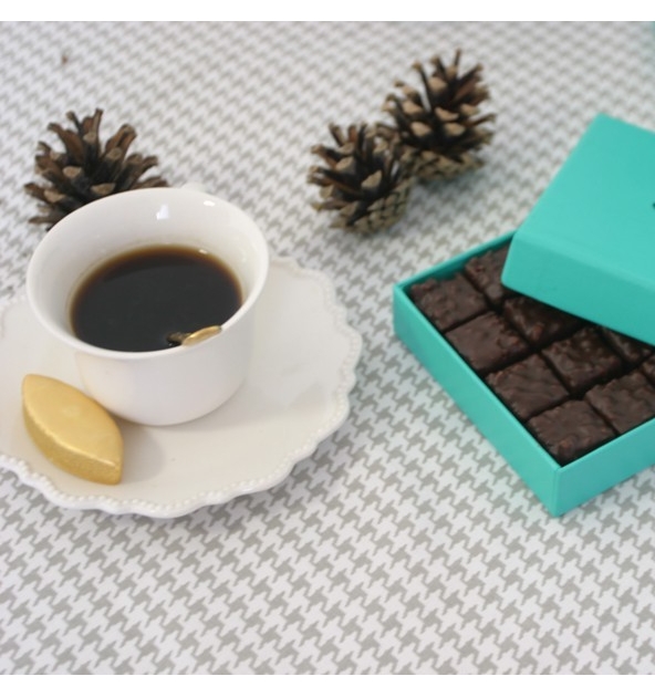  Tissu en coton enduit Pied de Poule gris Fleur de Soleil