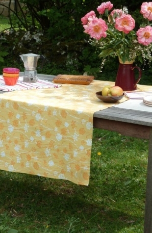  Toile enduite Herbes jaune Fleur de Soleil