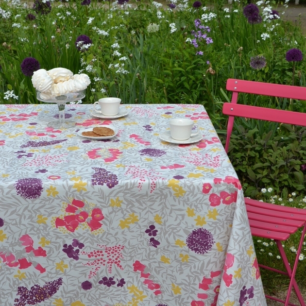 Chemin de table Mimosa prune