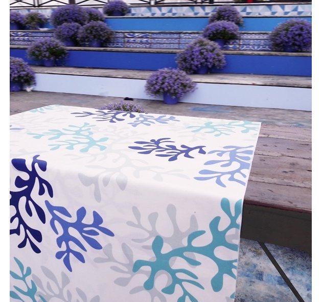 Blauw koraal tafelloper