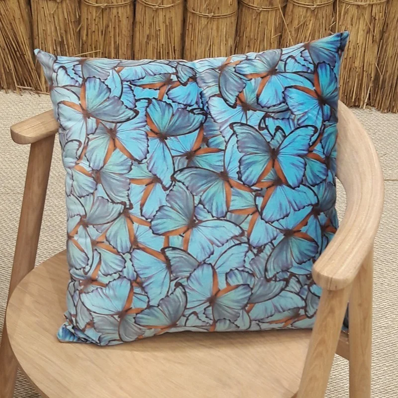 Coussin velours singe et perroquets