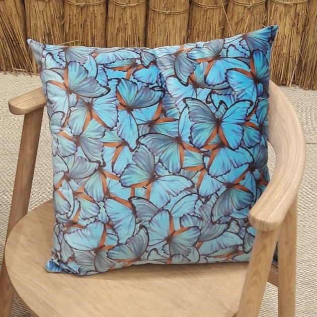 Coussin velours singe et perroquets