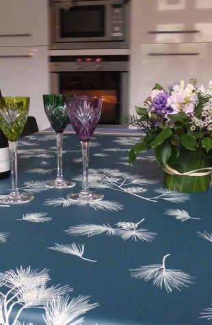 Tischdecke abwaschbar Tannenzapfen Grün - Fleur de Soleil