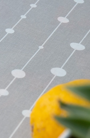  Tissu en coton enduit Perle gris Fleur de Soleil