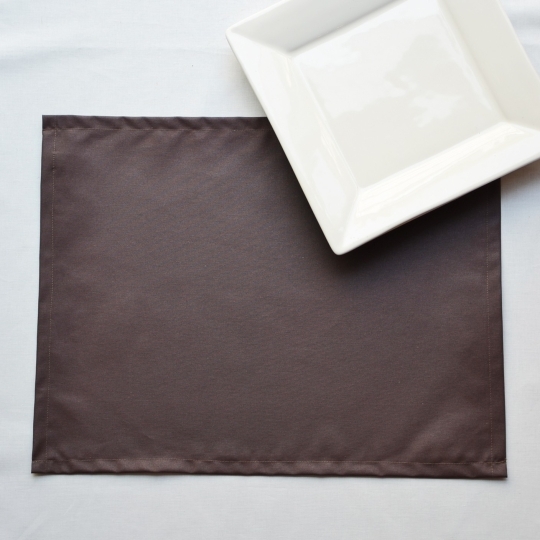 FLEUR DE SOLEIL WIPE CLEAN PLACEMATS PLAIN BROWN