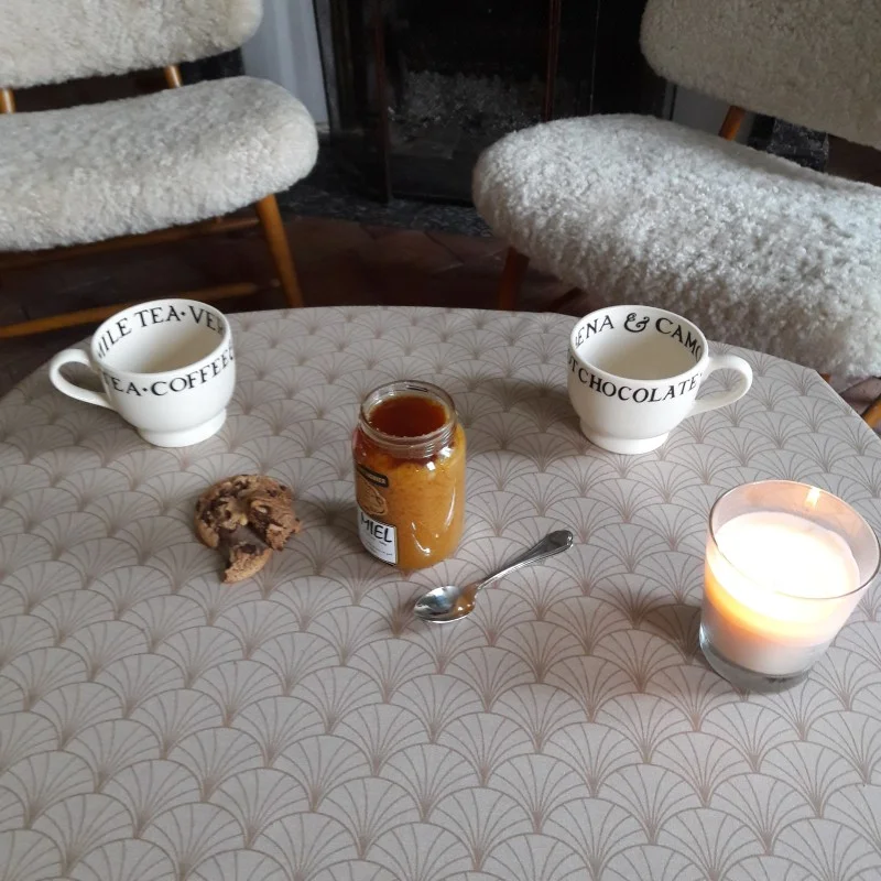 Nappe enduite ronde ou ovale Papyrus nacre