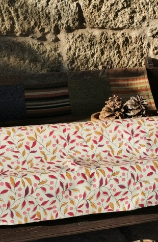 Wipe clean tablecloth Camellia taupe/pink   