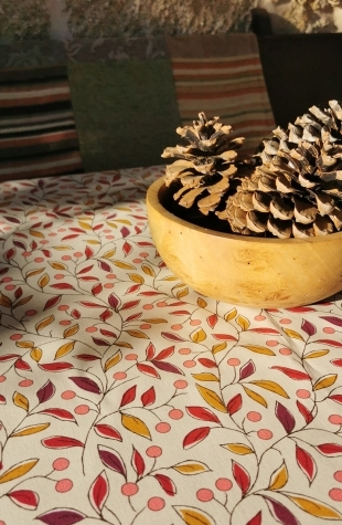 Wipe clean tablecloth Camellia taupe/pink round or oval