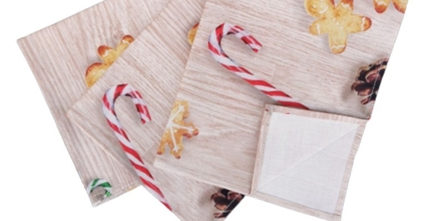 4 serviettes Noël