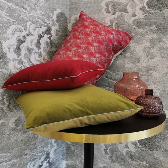 Coussin velours rouge / Bordeaux