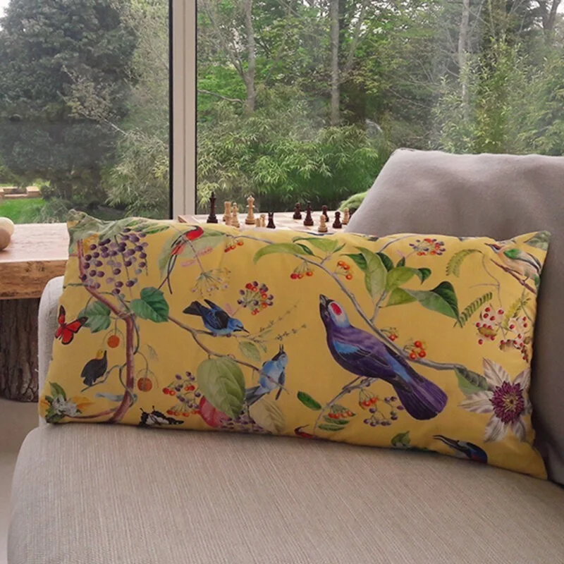Coussin velours oiseaux jaune