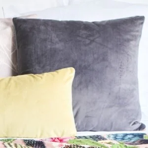 Cuscino in velluto di piuma verde