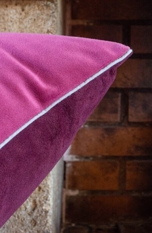 Coussin velours plumes vertes