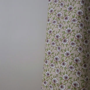 Schürze Astrancia beige