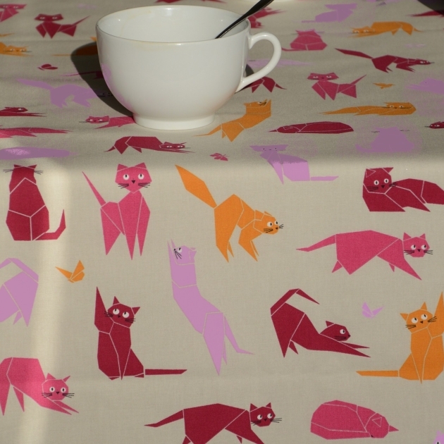 Tischdecke abwaschbar Rund oder Oval Katzen rosa - Fleur de Soleil